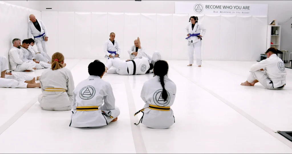 BMJJA- white Gi